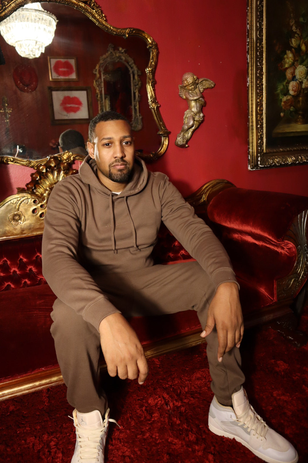 Airsentials Signature Sweatpants